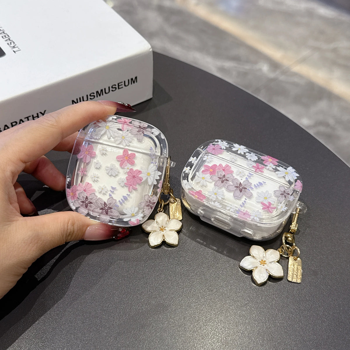 Glamorous Floral Pattern Wireless Bluetooth Case For AirPods1/2 AirPods 3/4 Pro And Pro2 TPU Headphone Covers With Keychain